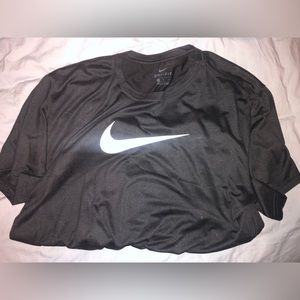 Nike Men’s XL Dri-Fit Black Tee